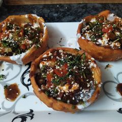 A picture of Katori chaat.
