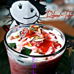 A picture of KULFA FALOODA🥛#foodiesandfriends.