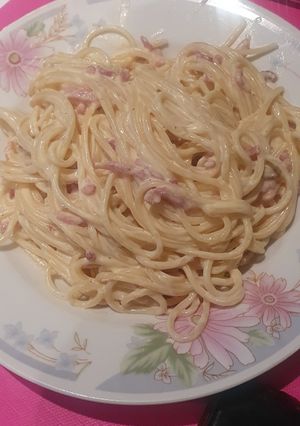 A picture of Carbonara.