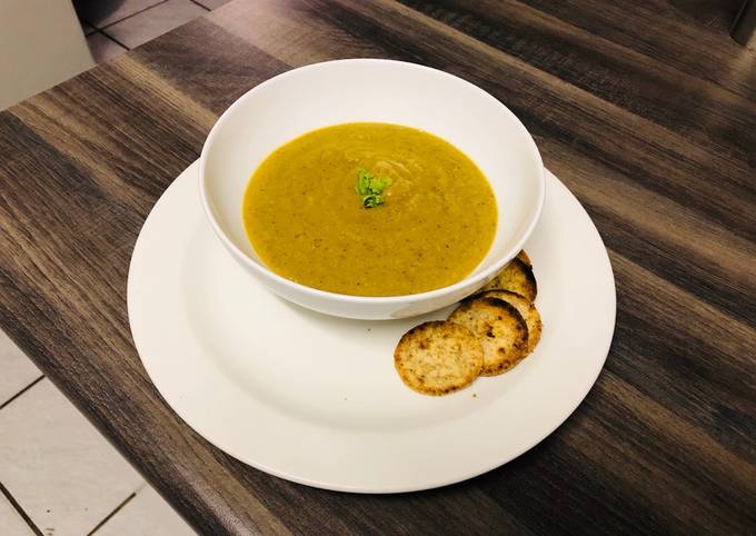 Butternut Squash, Kale and Chickpea Soup