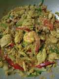 กุ้ง 🍤 ไก่ 🐔 ผัดผงกะหรี่