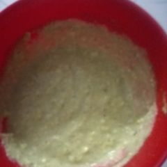 A picture of Green chutney.