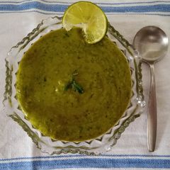 A picture of Aromatic Pea & Mint Soup.