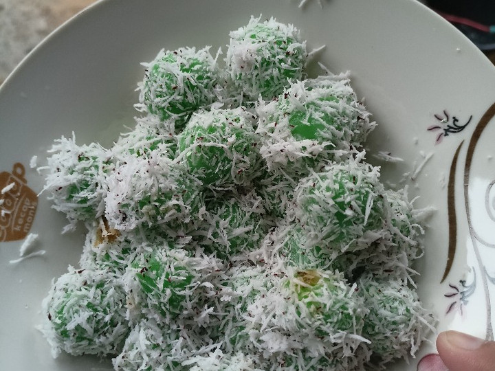 Bagaimana Menyiapkan Klepon Enak