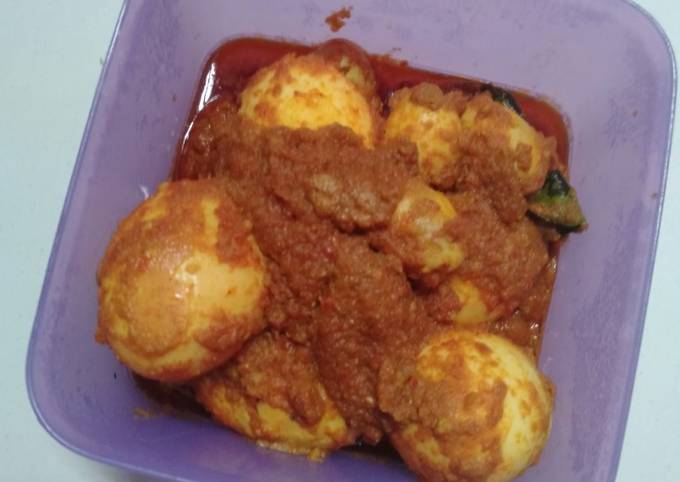 Rendang telur