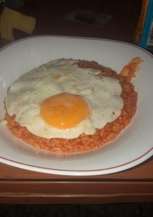 Una foto de Arroz a la cubana