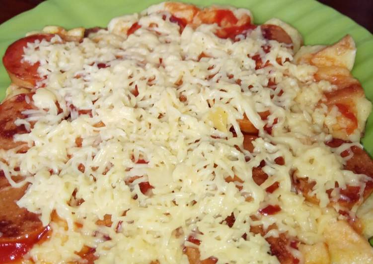 Langkah Mudah untuk Menyiapkan Pizza Roti Tawar (Mudah Banget), Bikin Ngiler