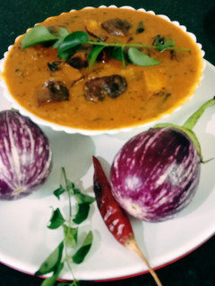 வேர்க்கடலை கத்திரிக்காய் கார கறி(brinjal curry recipe in tamil) செய்முறை முக்கிய புகைப்படம்