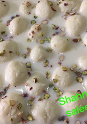 A picture of Ras malai.