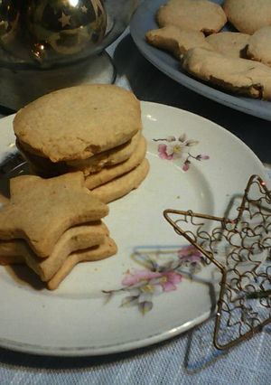 Una foto de Galletas navideñas especiadas aptas para celiacos