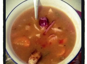 Una foto de Sopa de Malanga con Mariscos