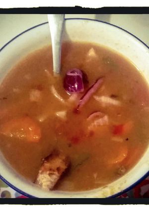 Una foto de Sopa de Malanga con Mariscos