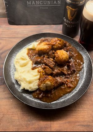 A picture of Beef & Guinness Stew with Dumplings.