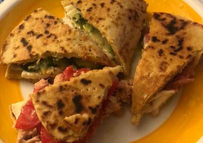 Piadina scomposta fatta in casa