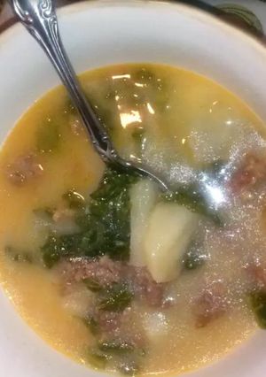 A picture of Zuppa Toscana.