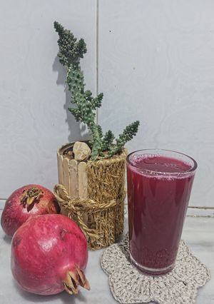 صورة لوصفة عصير الرمان طبيعي