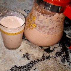 A picture of Watermelon and banana smoothie.