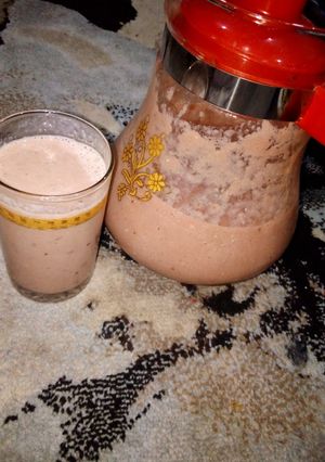 A picture of Watermelon and banana smoothie.