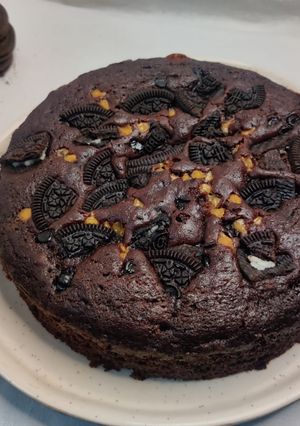 A picture of Brownie cake.