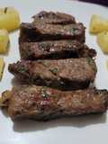 Filete al perejil con papas rústicas