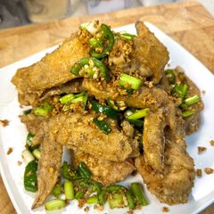 A picture of Salt & Pepper Wings | Cánh Gà Chiên Muối Tiêu.