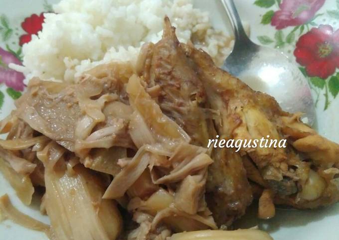 Cara Memasak Gudeg ayam sederhana (tanpa santan) Yang Enak