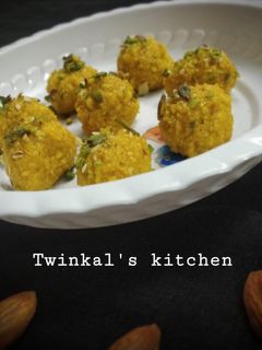 મેંગો પનીર લાડું (mango laddu recipe in gujarati) રેસીપી મુખ્ય ફોટો