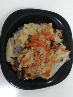 高麗菜粉絲煲 的食譜成品照片