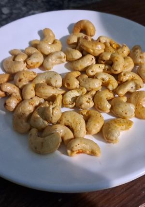 A picture of # chatpata kaju instant snacks.