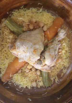 صورة لوصفة رشته بالدجاج 😋😋😋 بنینه ممممم