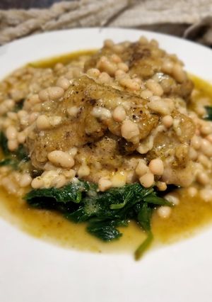A picture of Chicken Florentine With Beans.