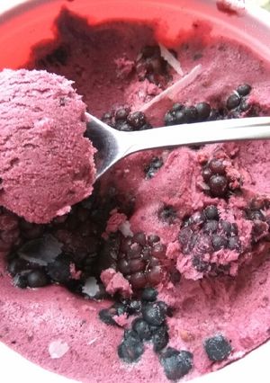 Una foto de Helado de Mora