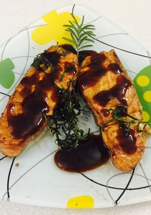 Hình của món Cá hồi bà nội làm.