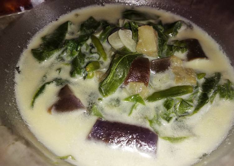 Bahan Sayur lodeh simple | Cara Buat Sayur lodeh simple Yang Enak dan Simpel