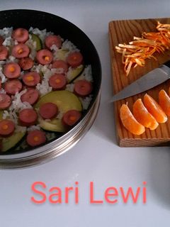Una foto de Arroz con carne y verdura en Placa de inducción (9 ingredientes)