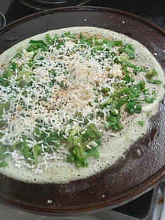 પાલક પનીર ઢોસા (Paalak Paneer Dhosa Recipe In Gujarati) રેસીપી મુખ્ય ફોટો