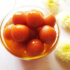 A picture of Khoya Gulab Jamun.
