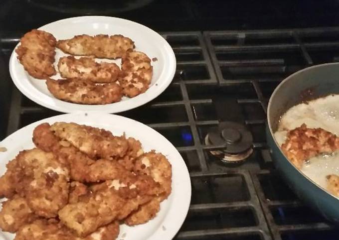 Steps to Make Jamie Oliver Easy, quick, pan fried chicken tenders