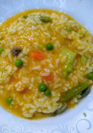 Una foto de Arroz meloso con verduras