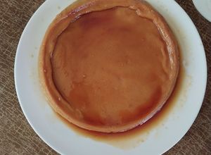 Una foto de 🍮 Flan de café en baño María en sartén😋☕