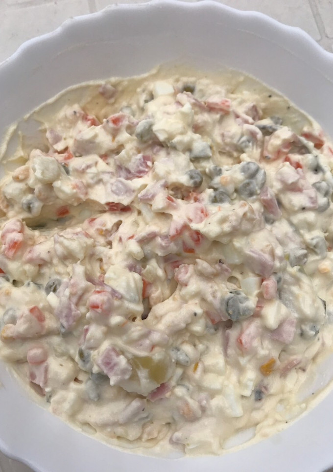 Una foto de Ensaladilla Rusa estilo búlgaro