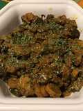 Aubergines aux carottes jaunes, persil, ail, oignon et épices