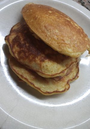 Una foto de Hotcakes de manzana y durazno(apto BLW)