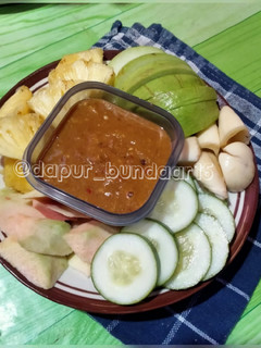 Foto resep Rujak Buah/ Lotis