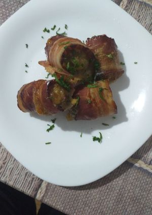 O poză a rețetei Butoiașe învelite în bacon.