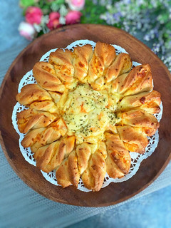 Foto resep Garlic Pizza Twist