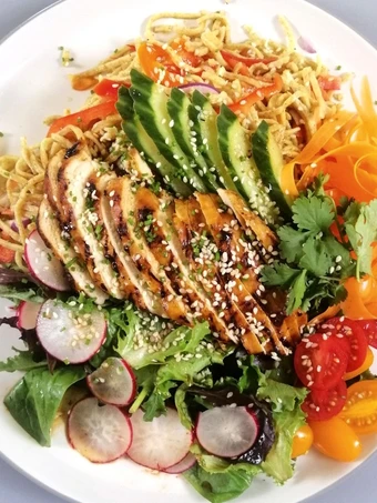 Simple Way Make Recipe Chicken noodle salad that is Can Pamper Your Tongue, So Delicious}