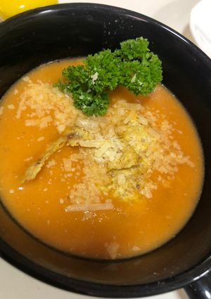 Una foto de Crema de tomate rápida