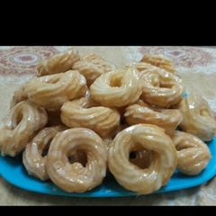 France glazed crullers A picture of France glazed crullers.