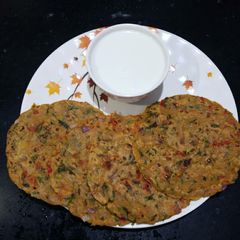 Jowar Massala Roti A picture of Jowar Massala Roti.